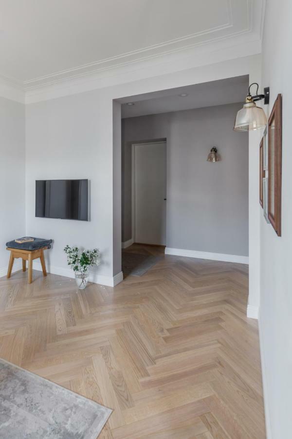 Avenue Apartment โชเล ภายนอก รูปภาพ
